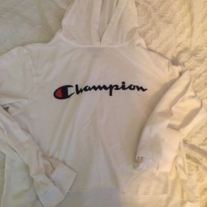 Champion Cropped & Hoodie Shirt